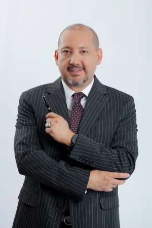 Dr-Miguel-Ramirez.webp
